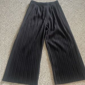 Oak and Fort pleated crop pants
